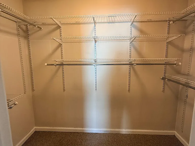 3131 Turning Mill Dr — Photo 11
