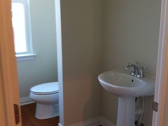 First floor guest bath.