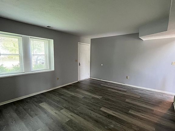 4th image of 6643 Fairway Ave