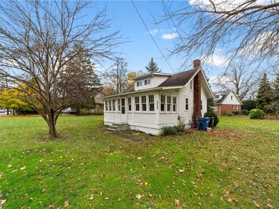 5516 E Lake Rd, Sheffield Lake, OH, 44054