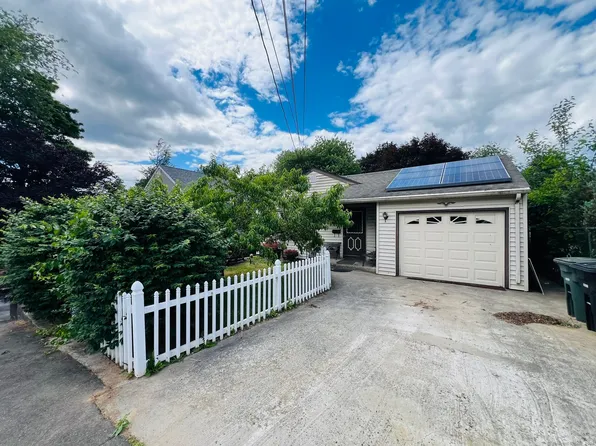 55 Finch Street, Milford, CT 06461