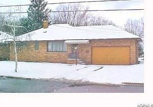 1st image of 5808 Linda Ln