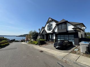 1000 N 37th St #1, Renton, WA 98056