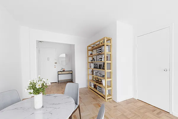 Rented by Corcoran | media 3