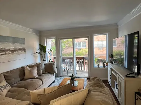 31 Fairmount Ave APT 4A, Hackensack, NJ 07601