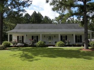 151 Autumn Leaf Dr, Albany, GA 31701