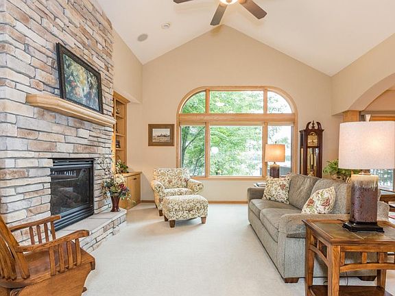 5th image of 6041 S Linwood Dr NE