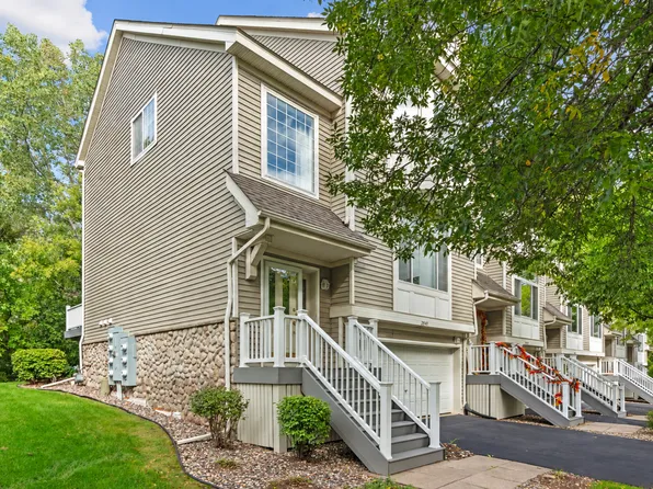 8841 Brunswick Path, Inver Grove Heights, MN 55076