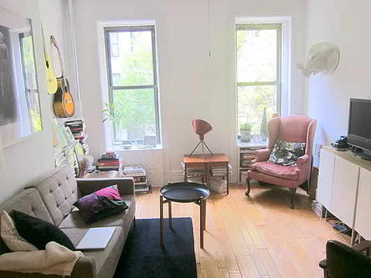 Rented by Chartwell Manhattan Realty | media 3