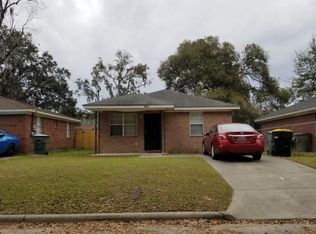 824 Dixon St, Savannah, GA 31405