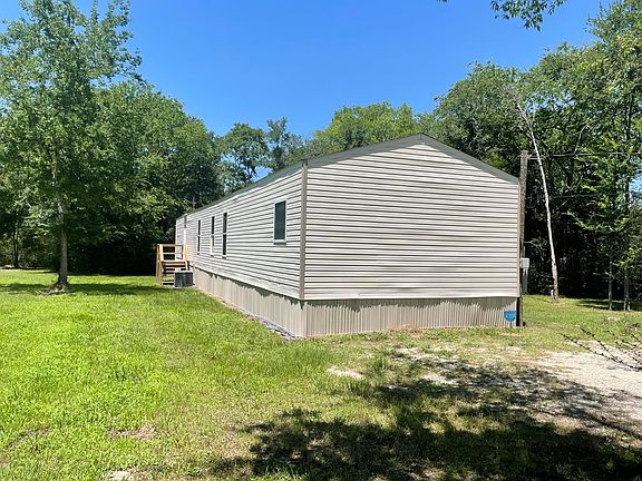 2nd image of 1040 Berry Rd