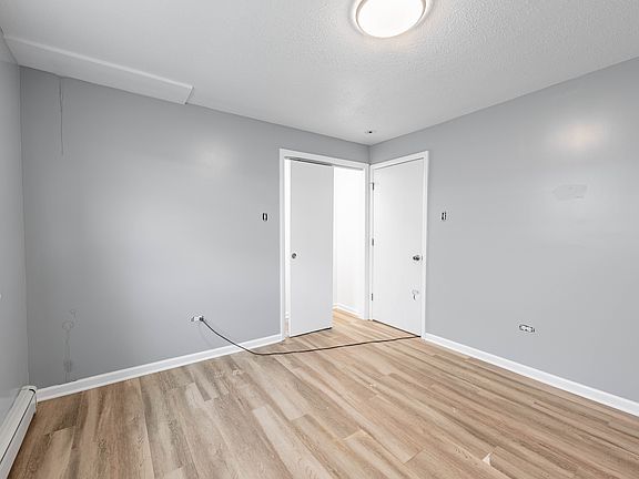 3rd image of 5508 W 55th St APT 1