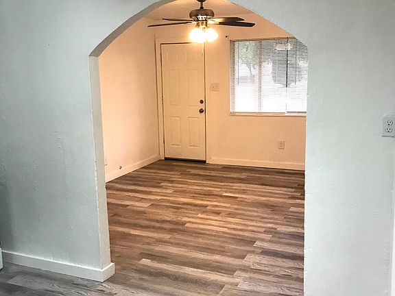 5th image of 2903 Tampico St