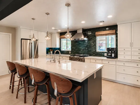 1712 Chapman Dr, Las Vegas, NV 89104