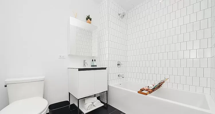 Rented by MADEHOME | media 6