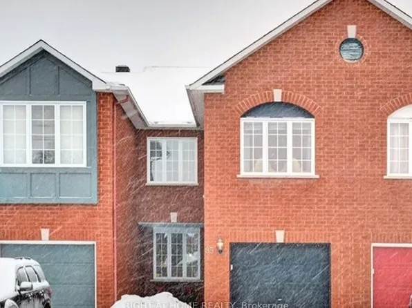 85 Margrave Ave, Ottawa, ON K1T 3Y1