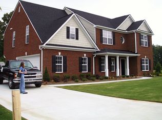 190 Carriage Station Dr, Lawrenceville, GA 30046