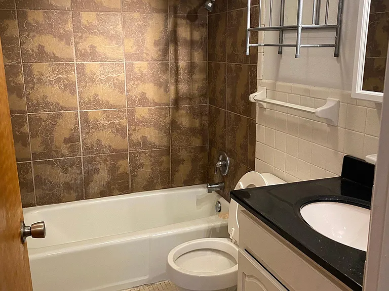 219 Anderson Ln #5 — Photo 5