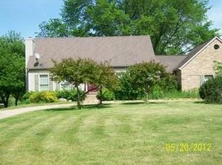 7901 Cogswell St, Romulus, MI 48174