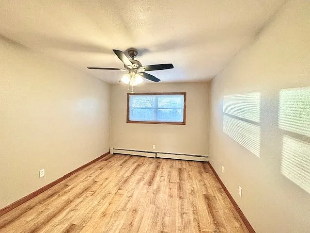 Town's Edge Apartments — Photo 69