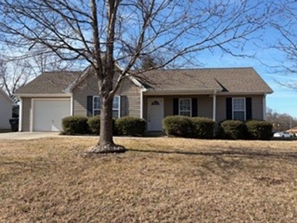 1st image of 312 Laurel Hill Dr