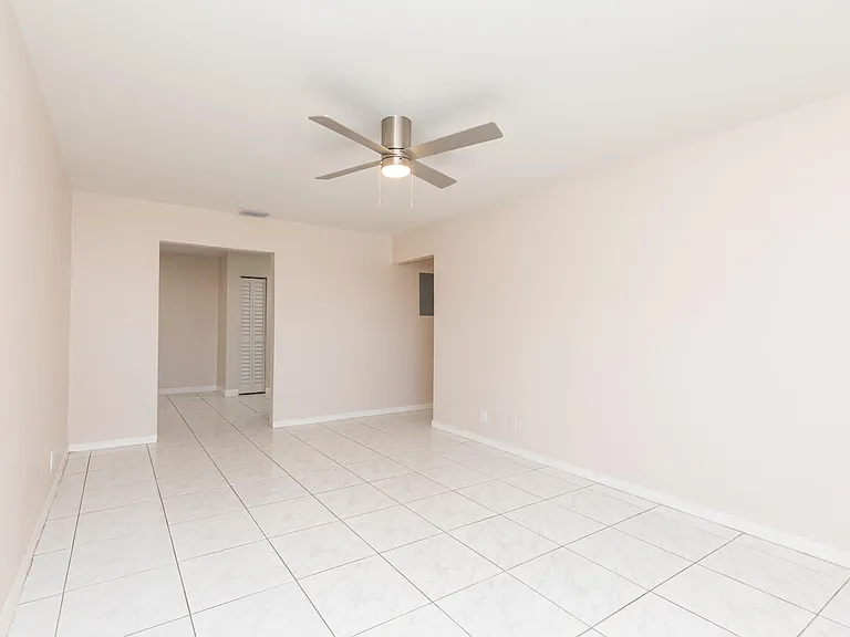 7750 SW 10th Ct #B — Photo 10