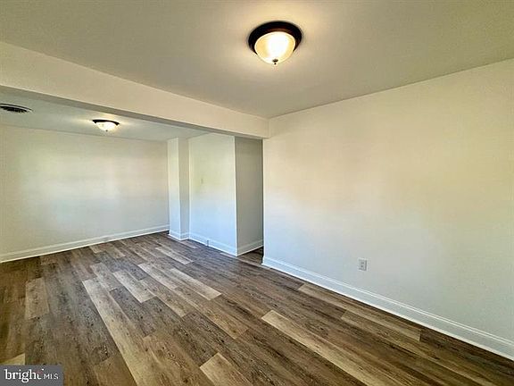 3rd image of 1006 Georgia Ave