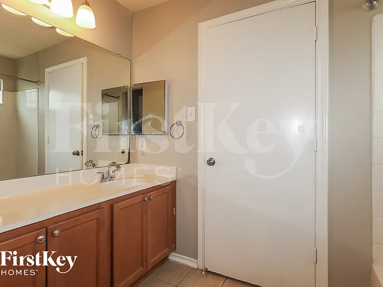 1442 Natural Pine Trl — Photo 12