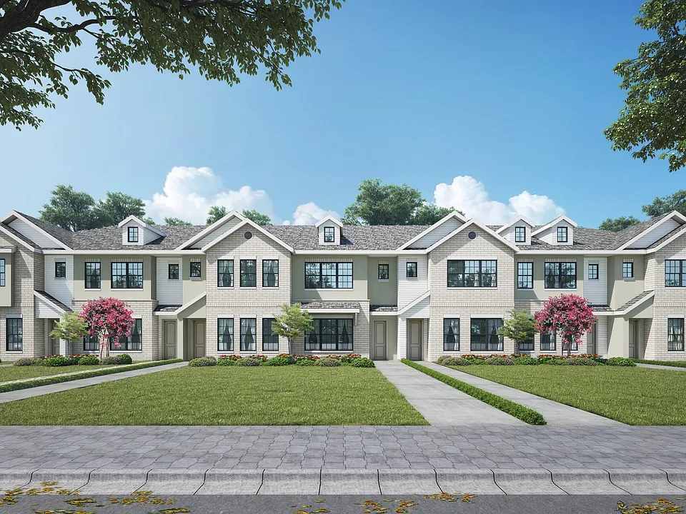 Aurora Square Estates