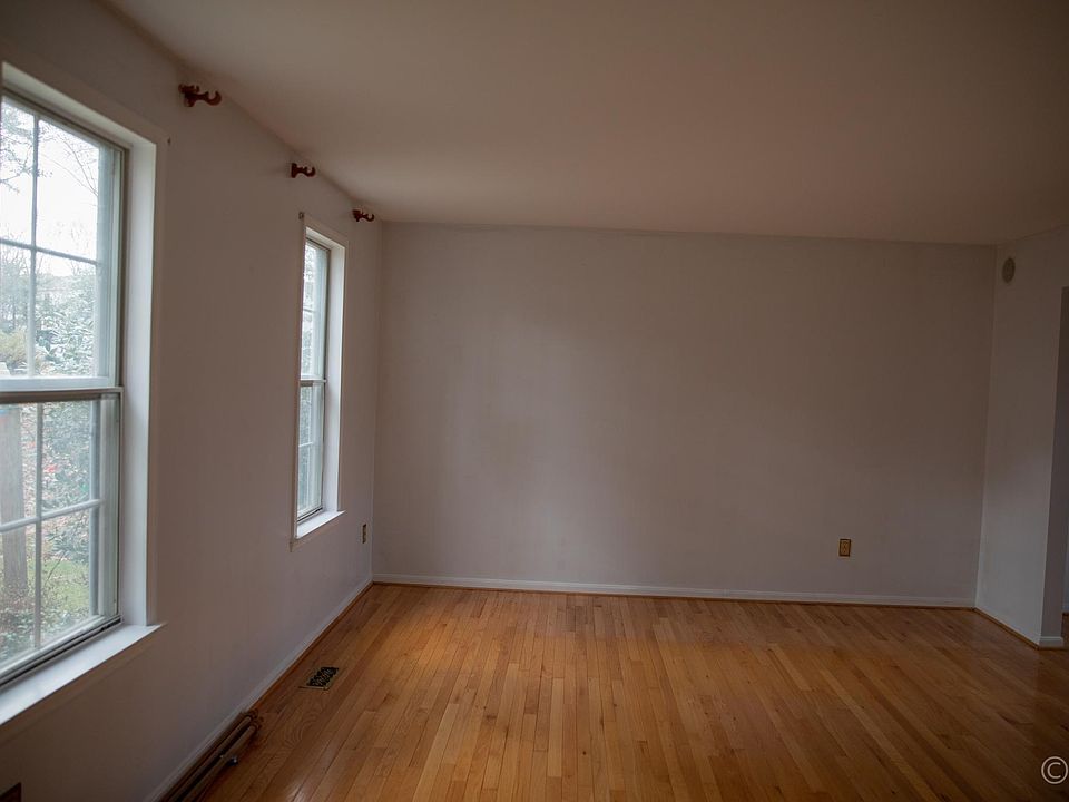 1st image of 4303 Tartan Oak Ct