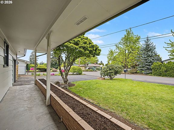4th image of 1737 NE 144th Ave