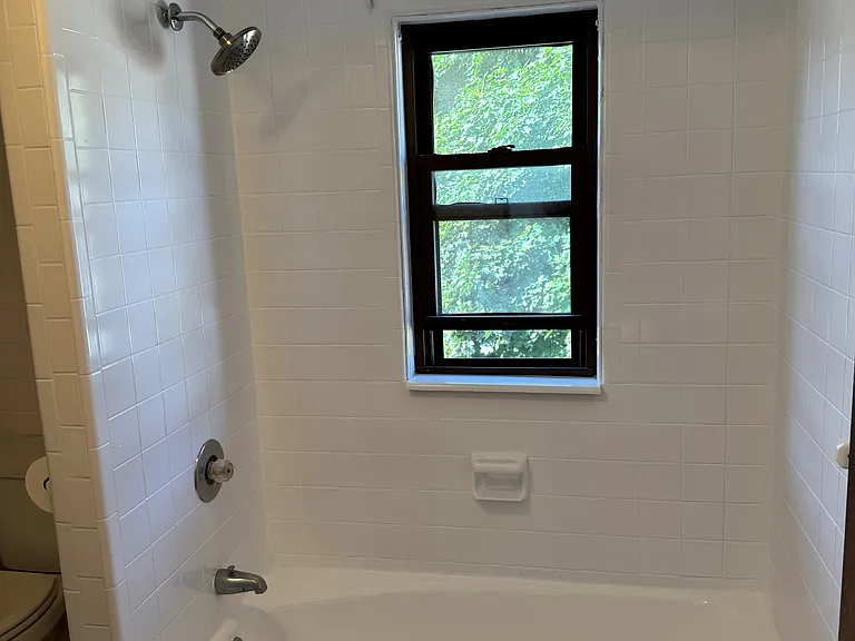 15 Sunset Ave — Photo 15