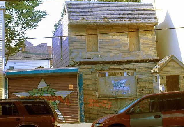 1st image of 10107 Roosevelt Ave