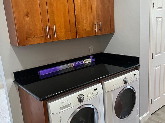 5th image of 1256 Poplar Ave APT C