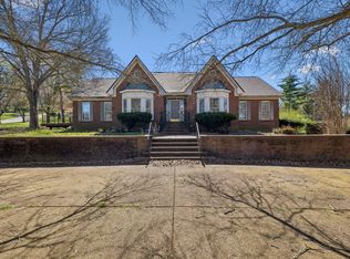 1715 Andrew Crockett Ct, Brentwood, TN 37027