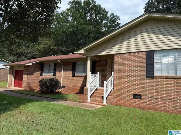 514 Wells Ave, Talladega, AL 35160