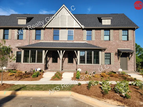 1202 Windsor Sq, Birmingham, AL