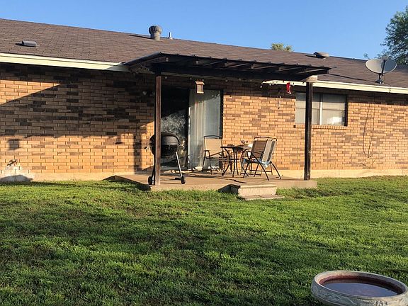 4th image of 2608 W Frey St