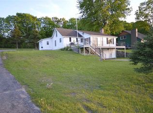 1305 Lakeshore Dr, Boyne City, MI 49712