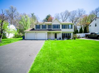 32 Joshua Hl, Windsor, CT 06095