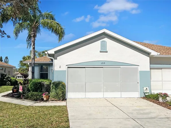 1219 Huntington Greens Dr, Sun City Center, FL 33573