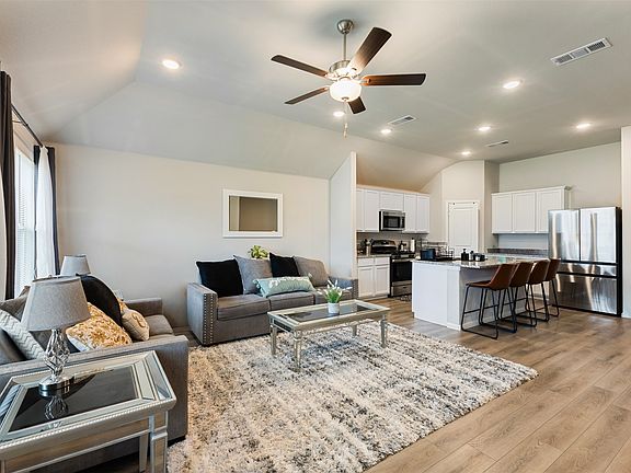 5th image of 7537 Prairie Holly Ln