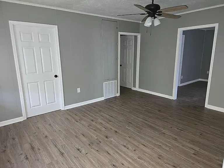 419 W Decatur Ave — Photo 20