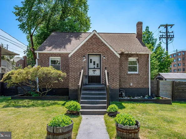 801 Cox Ave, Hyattsville, MD 20783