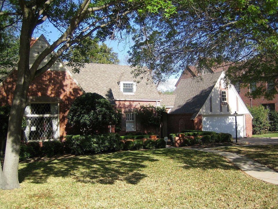 1st image of 2433 Rogers Ave