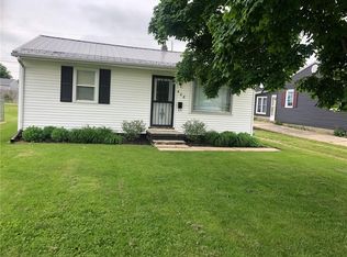 408 Crestwood St, Tilton, IL