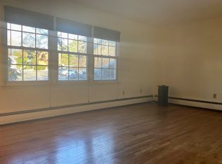 3 Huguenot St APT 3, New Paltz, NY 12561