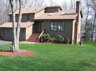 85 Whispering Brook Rd, Berlin, CT 06037