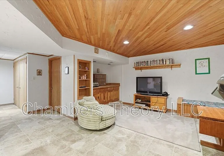 12226 Ox Hill Rd — Photo 27