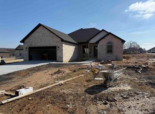 1000 Chavis Ct, Jacksonville, AR 72076